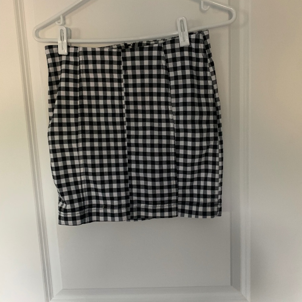 Black and White Checkered Skirt